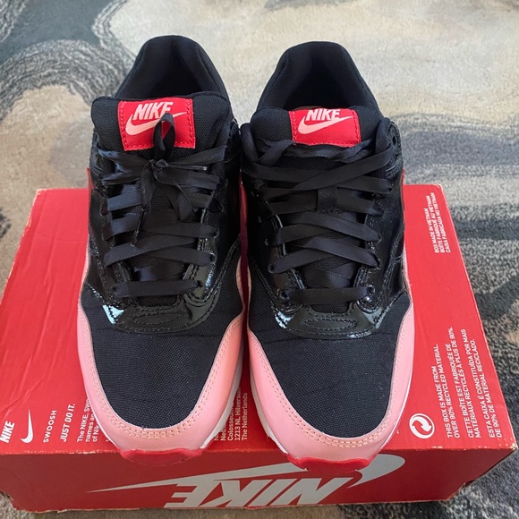 SOLD - Picture 2 of 4